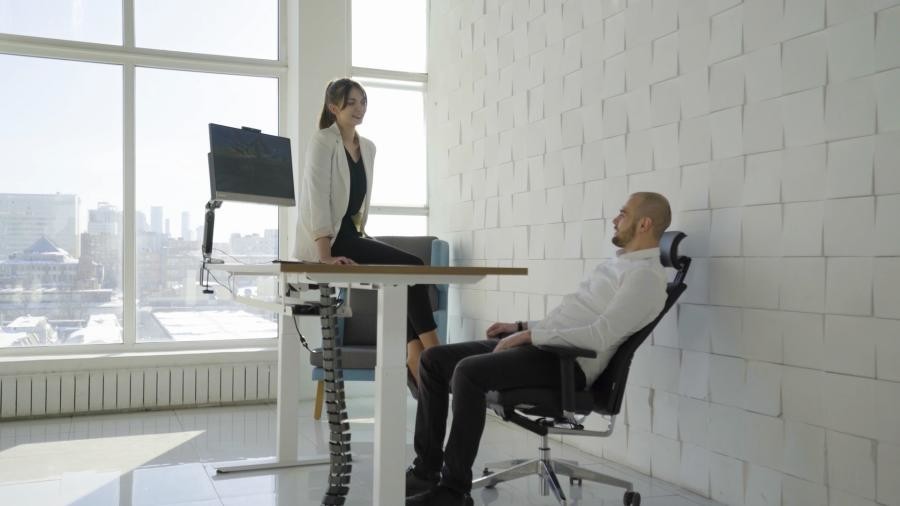 Cтол с электрической регулировкой по высоте Level – фото №4