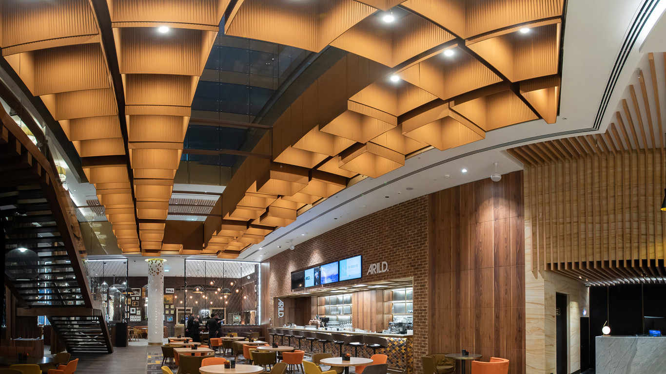 Глянец и свет: масштабное остекление атриума NAYADA для БЦ «Новион» в составе Radisson Blu Олимпийский – фото №6