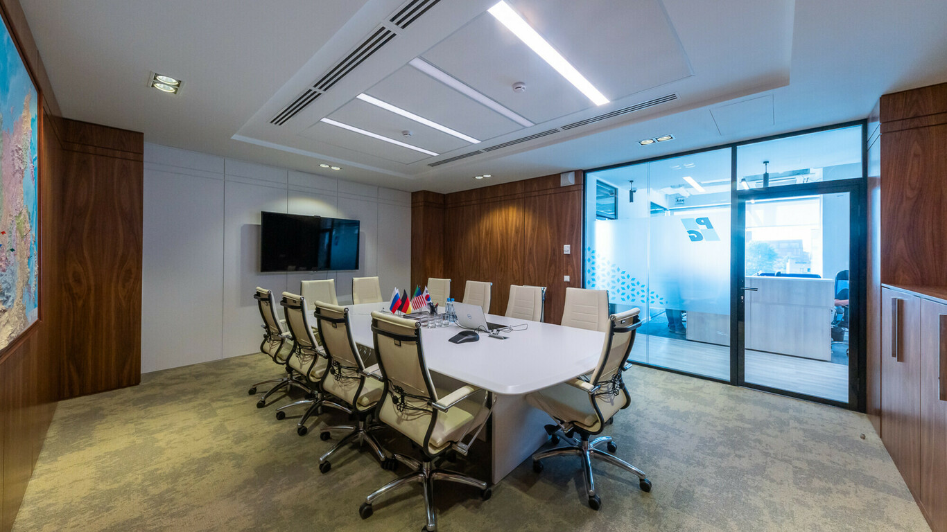 Nayada поставила офисную мебель в Фармгеоком – фото №10