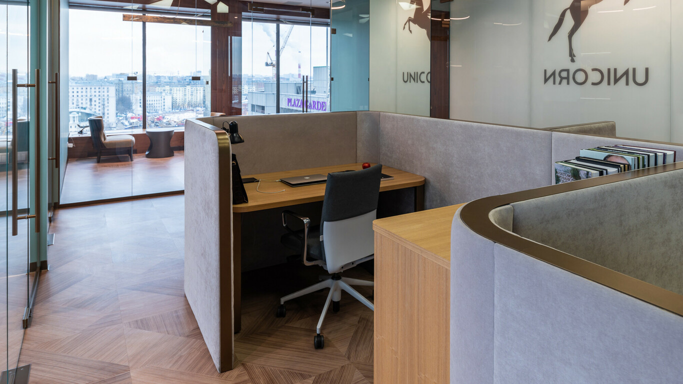 Nayada поставила проектную мебель в офис «Юникорн» – фото №4