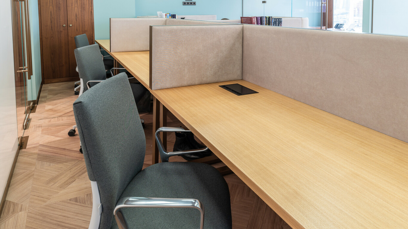 Nayada поставила проектную мебель в офис «Юникорн» – фото №7