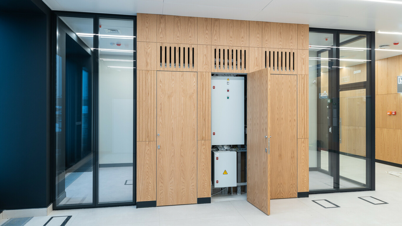 Nayada поставила встроенные шкафы в МГТУ им. Баумана – фото №2