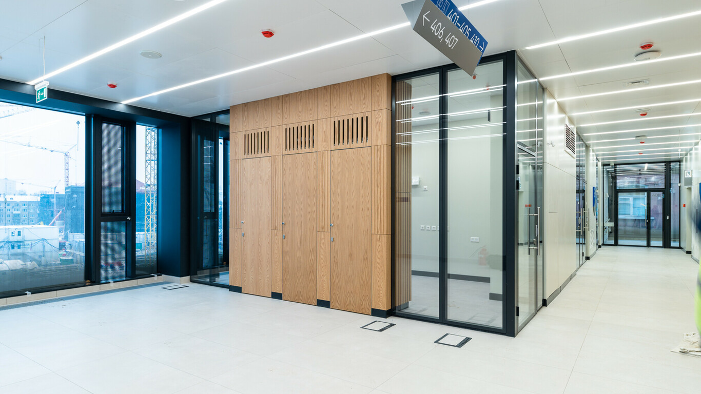 Nayada поставила встроенные шкафы в МГТУ им. Баумана – фото №4